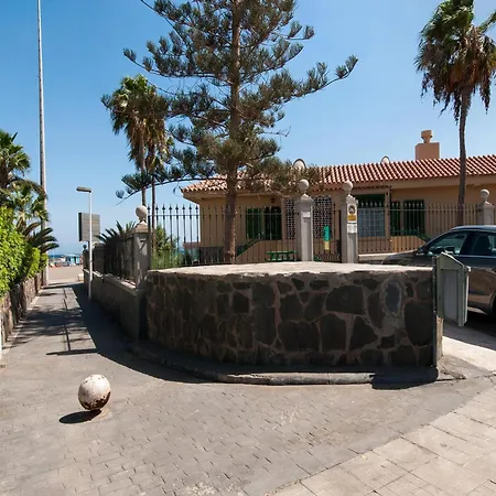 Aquarius 09 By Villagrancanaria *